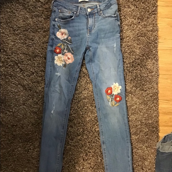 Zara embroidered jeans